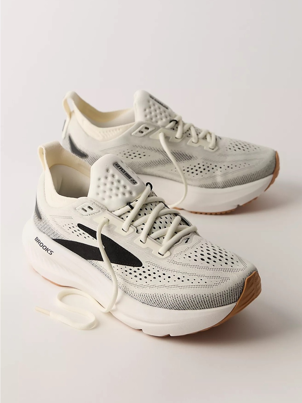 Brooks Glycerin 23 Sneakers White / Black / Biscuit